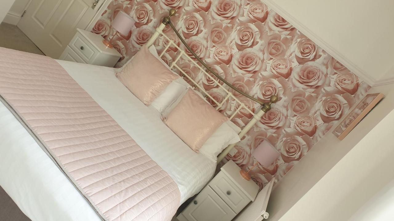 No 6 Quality Guesthouse Λαντούντνο Εξωτερικό φωτογραφία