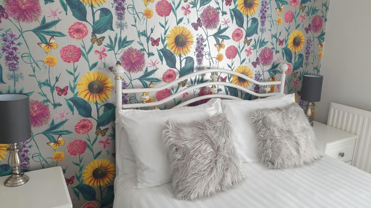 No 6 Quality Guesthouse Λαντούντνο Εξωτερικό φωτογραφία